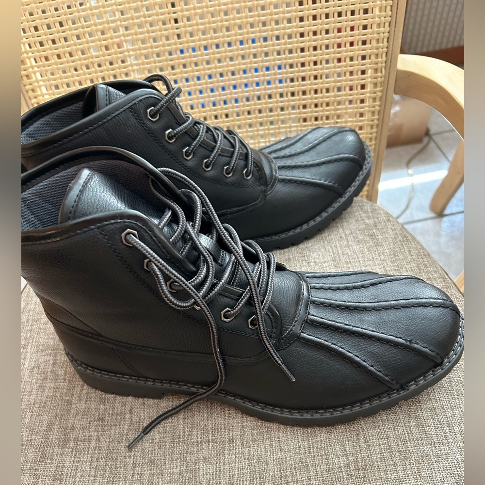 Men’s Black Casual Boots